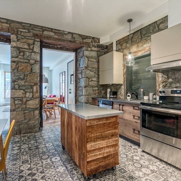 Secteur : Haute-Ville | 136 rue Ste-Anne, Québec, G1R 3Y3