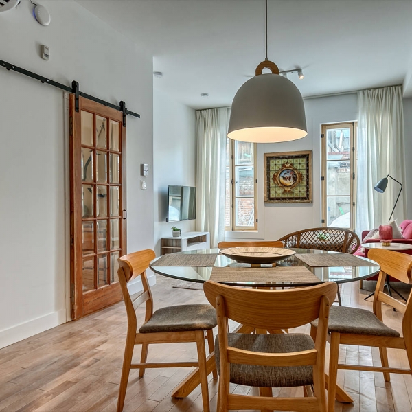 Secteur : Haute-Ville | 136 rue Ste-Anne, Québec, G1R 3Y3